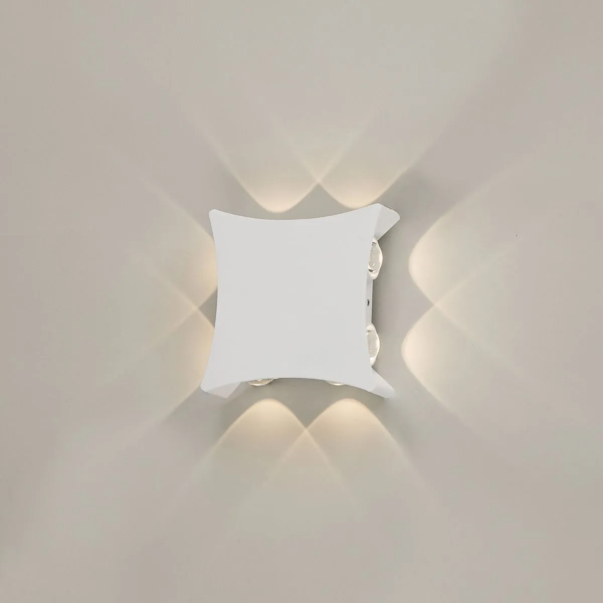 Pensa, nowoczesny zewnętrzny kinkiet elewacyjny, biały, IP54, LED, PL-562-8